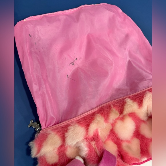 Hello Kitty Pink Faux Fur Plush Hearts Tote Bag Large Fluffy Shoulder Tote Bag - Picture 8 of 10